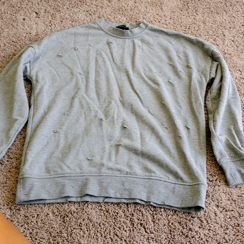 Pull over sweater